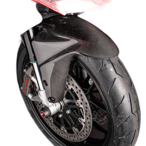 Carbon Front Mudguard for Mv Agusta <p>Colore Naturale</p>