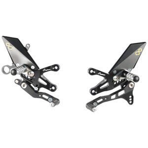 Adjustable Rear Sets With Fixed Foot Pegs for Aprilia <p>Nero</p>