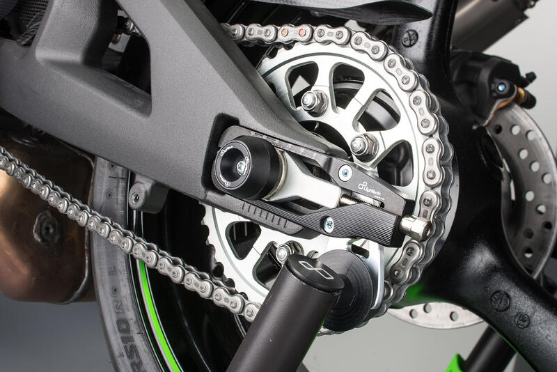 Kit Protezioni Perno Ruota per Kawasaki Nero