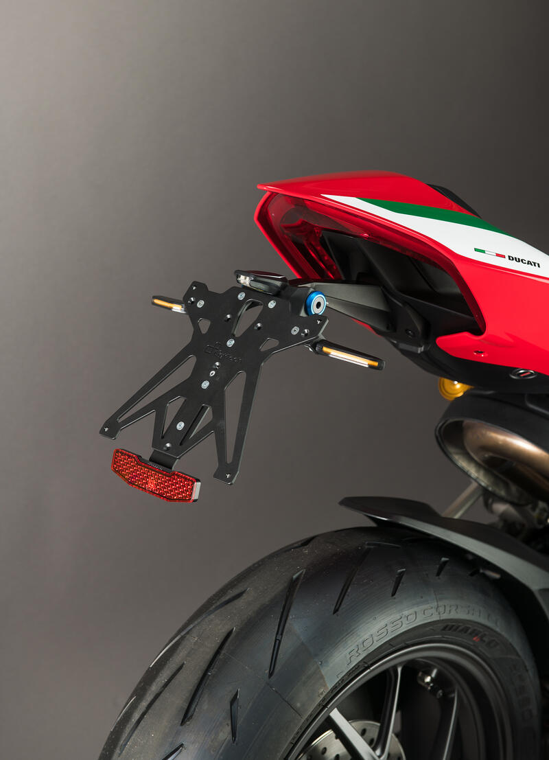 Kit Portatarga Regolabile per Ducati NeroB3