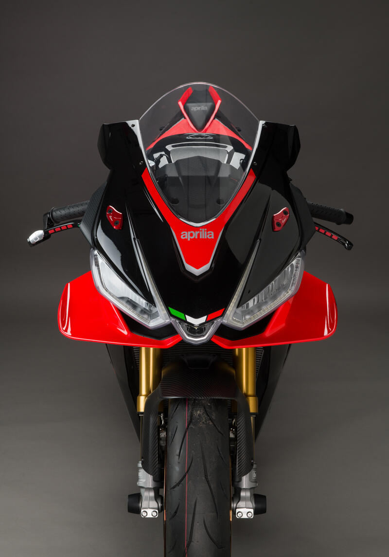 Coppia Sede Tappi Specchio per Aprilia Nero